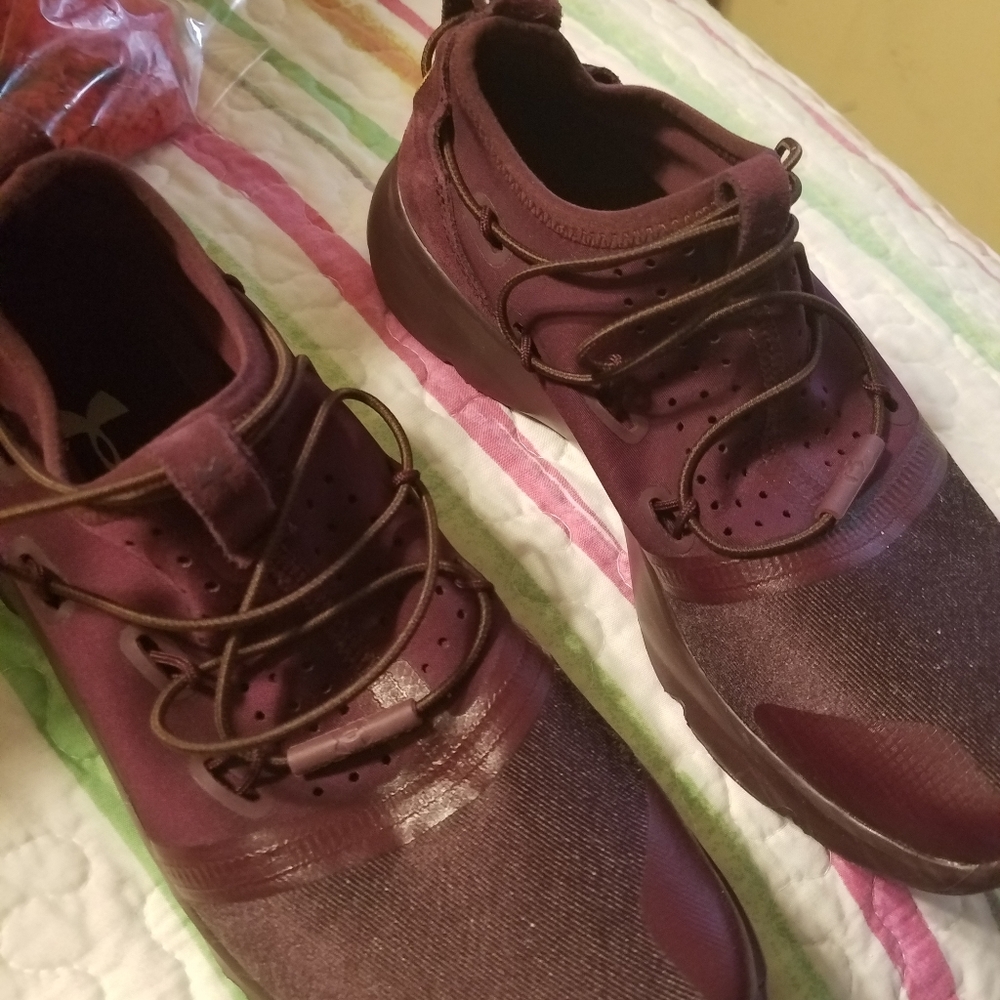 Under Armour womens sneakers